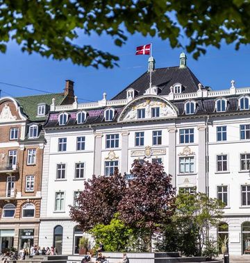 Royal Hotel