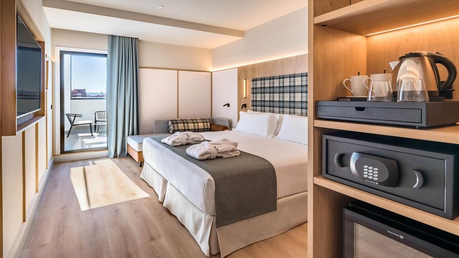 Hotel Felipe IV Room