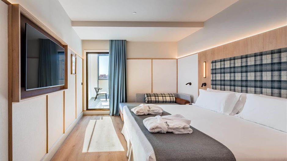 Hotel Felipe IV Room