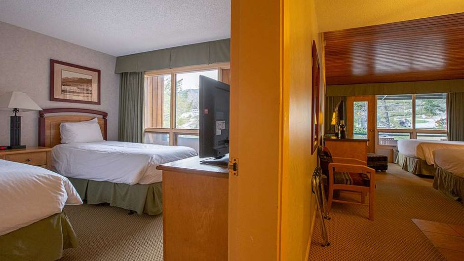 Fairmont Hot Springs Resort Room