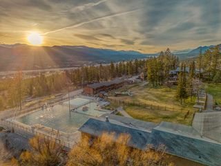 Fairmont Hot Springs Resort