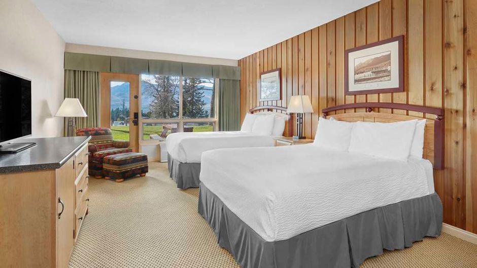 Fairmont Hot Springs Resort Room