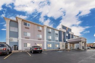 Comfort Inn & Suites Oklahoma City North
