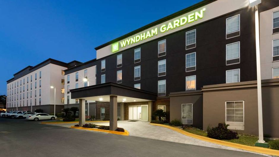 Wyndham Garden Monterrey Aeropuerto Exterior