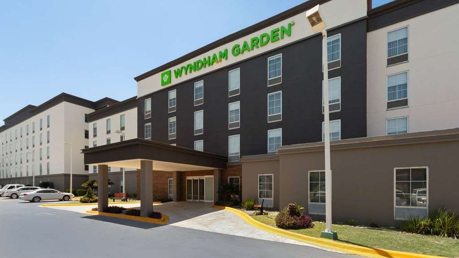 Wyndham Garden Monterrey Aeropuerto Exterior