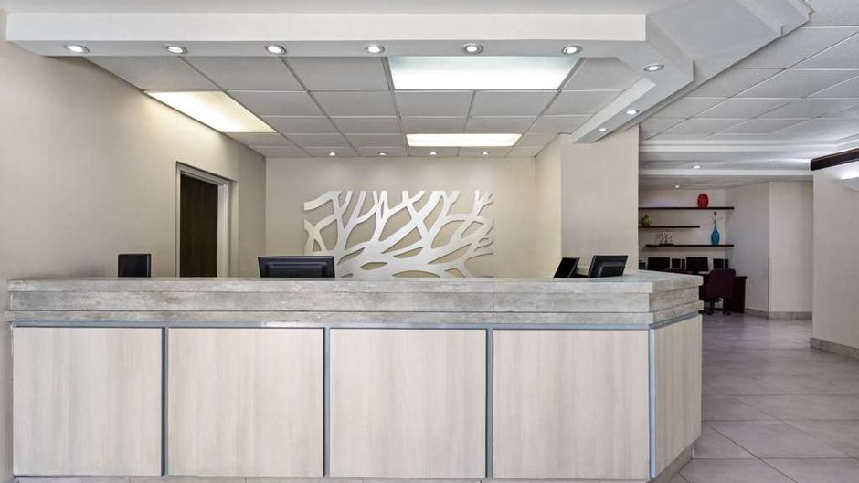 Wyndham Garden Monterrey Aeropuerto Lobby