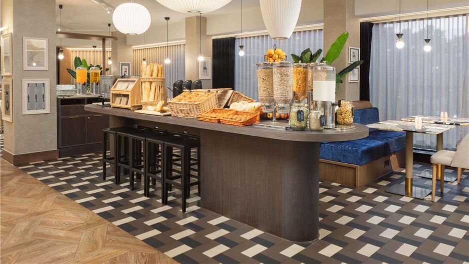 Mercure London Earls Court Restaurant