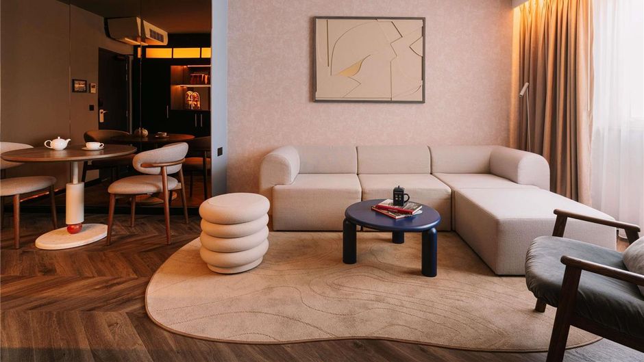 Mercure London Earls Court Suite