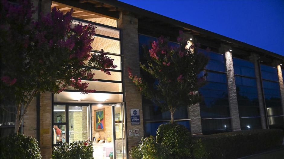 Best Western Hotel Green City Exterior