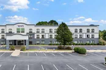 Spark by Hilton Lancaster Dutch Country