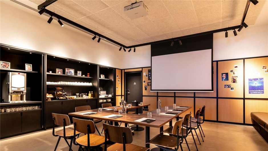 Ibis Styles Paris Villejuif Exterior