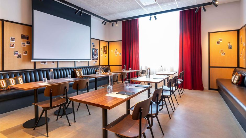 Ibis Styles Paris Villejuif Exterior