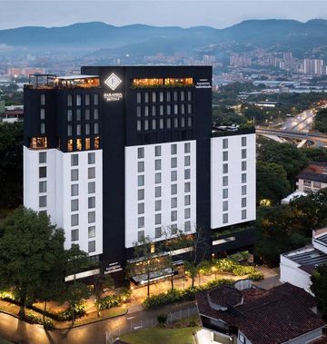 Faranda Collection-Radisson Individuals