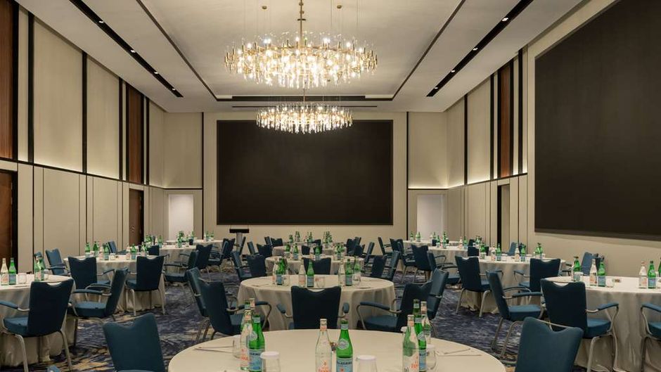 Park Inn by Radisson Hotel & Apts Kuwait Ballroom