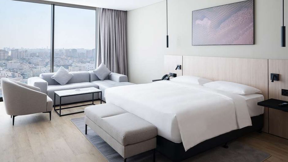 Park Inn by Radisson Hotel & Apts Kuwait Room