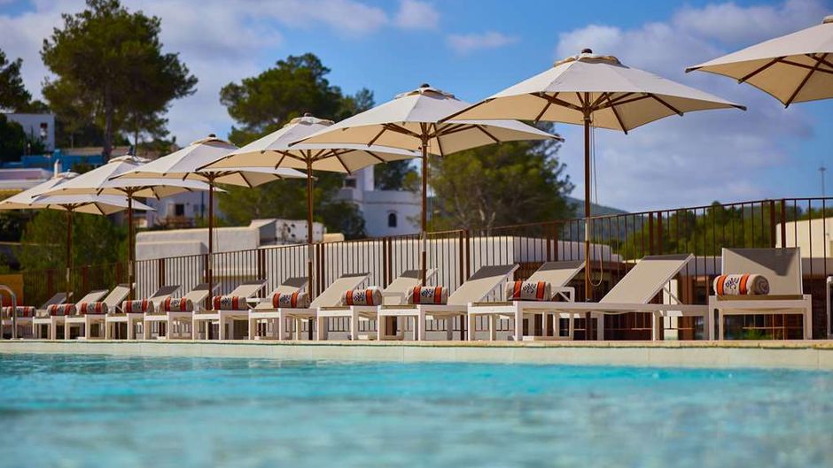 Cala San Miguel Ibiza Resort, Curio Coll Pool