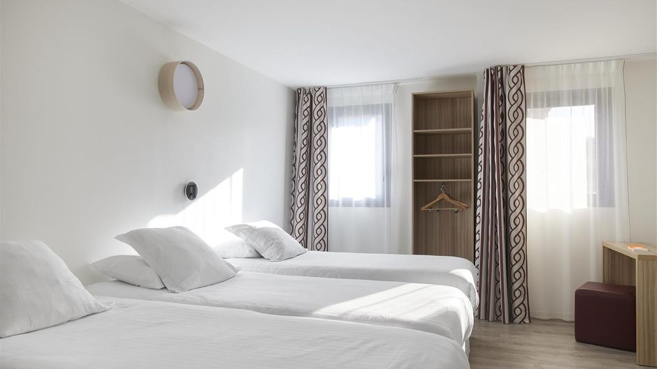 Hotel Isidore Room