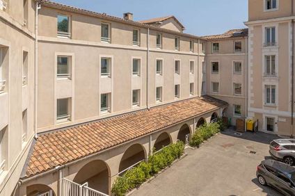 Les Cordeliers Residence De Tourisme