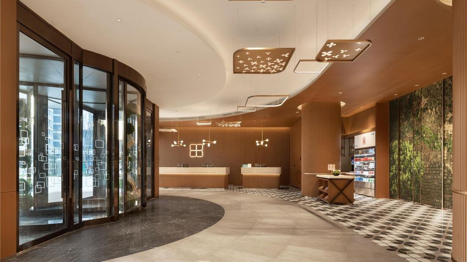 Hilton Garden Inn Grand Canal Lobby