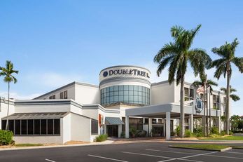DoubleTree by Hilton at Bell Tower Shops