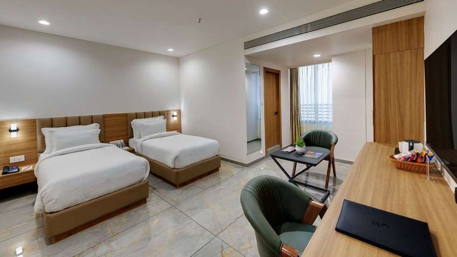Comfort Inn Sapphire, Chandkheda Room