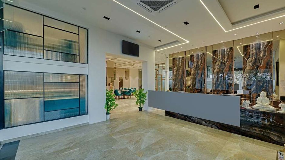 Comfort Inn Sapphire, Chandkheda Lobby