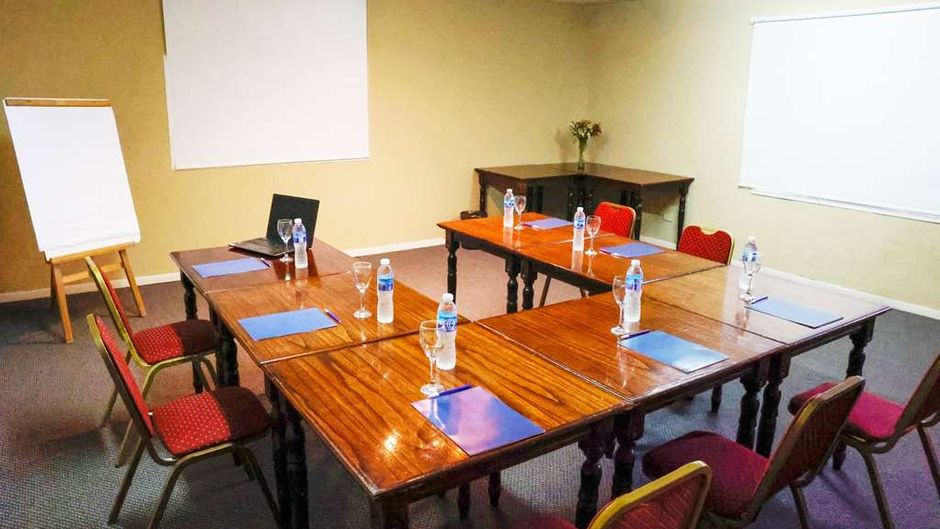 Wyndham Garden Campana Meeting