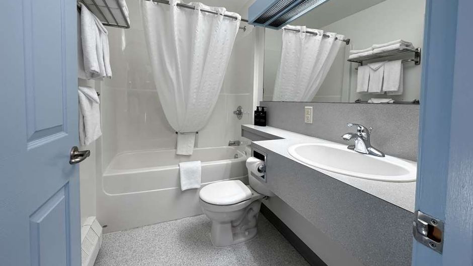 Eldorado, a Coast Hotel Room