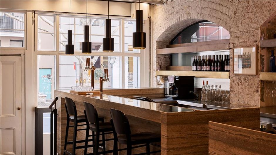 Harbour Rocks Hotel Restaurant