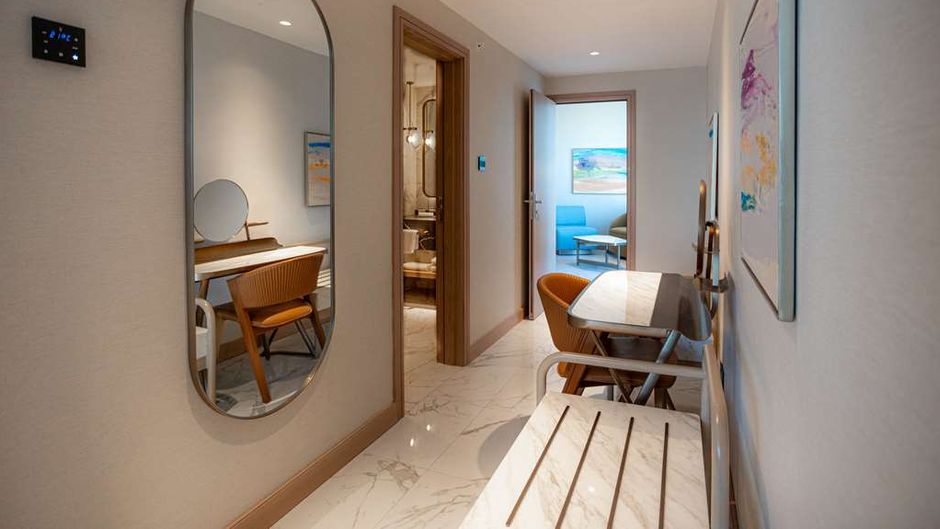 Signia by Hilton Amman Room