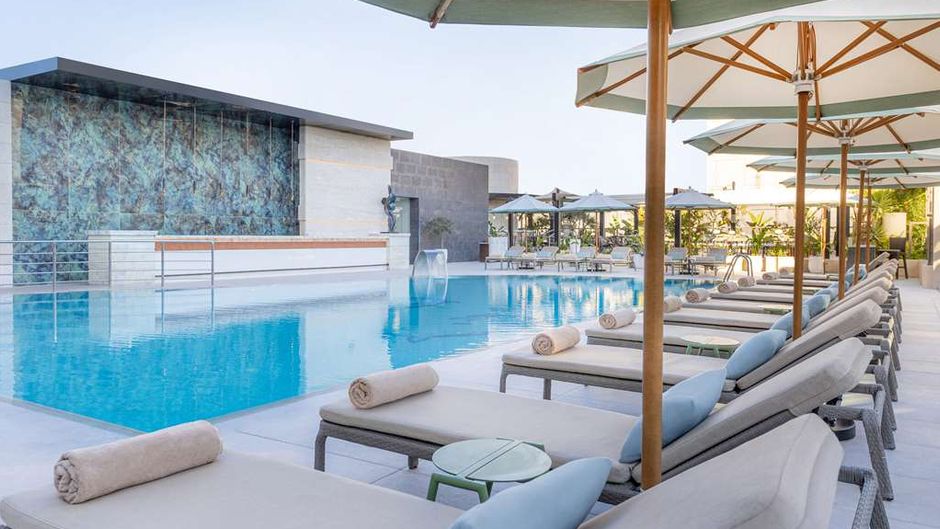 Signia by Hilton Amman Pool