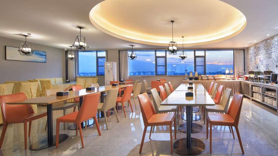 Ramada Encore by Wyndham Guilin Wanfu Restaurant