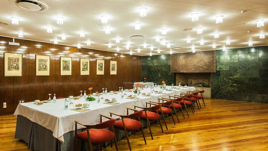 Hotel Goya Ballroom