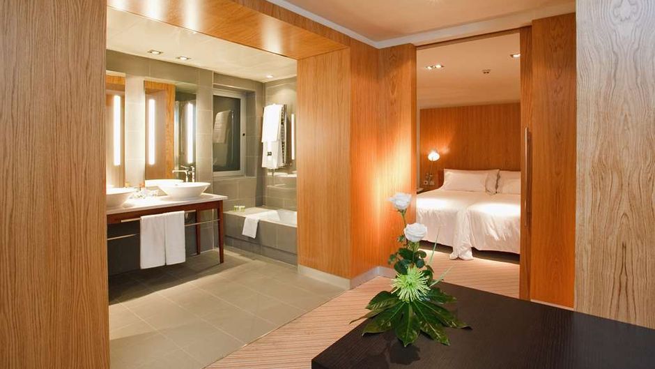 Hotel Alfonso Room
