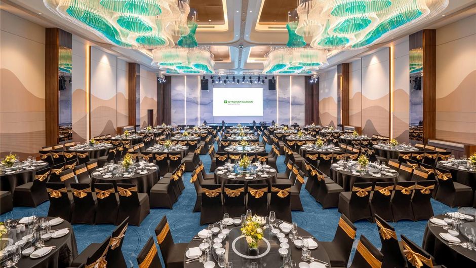 Wyndham Garden Sonasea Van Don Ballroom