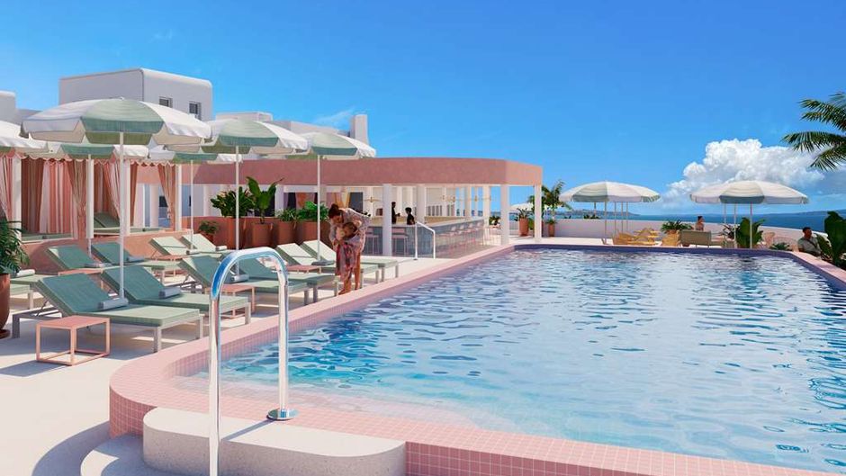Perla La Paz, Tapestry Collection Pool
