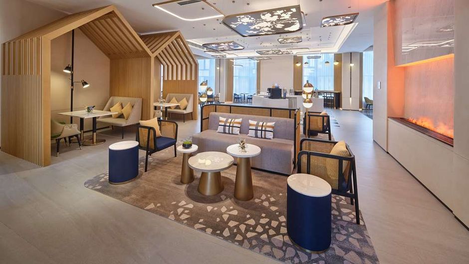 Hilton Garden Inn Longxing Rd Lobby