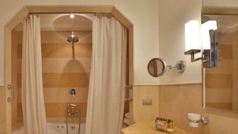 Grand Hotel Savoia Room