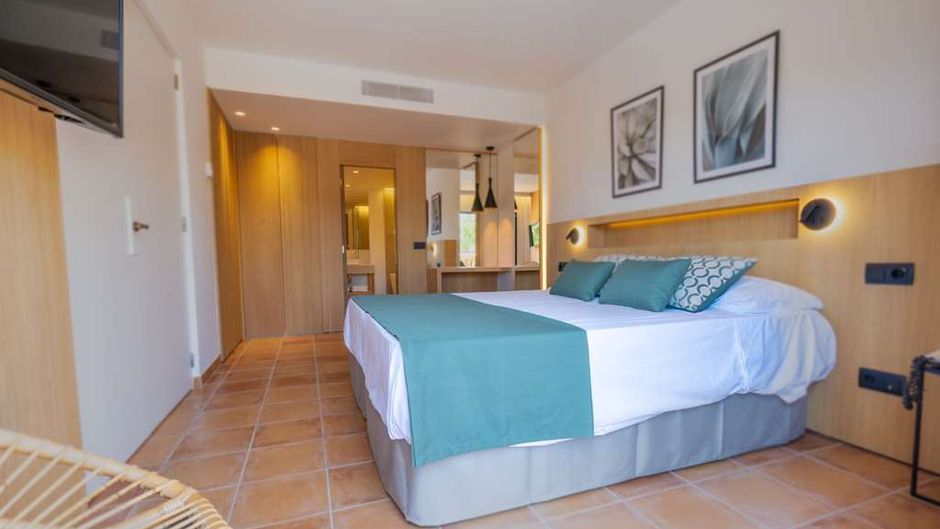 Mon Port Hotel & Spa Room