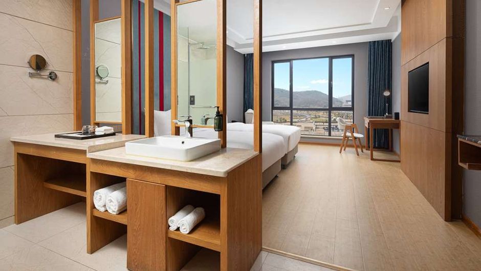 Days Inn by Wyndham Hangzhou Zhuantang Room