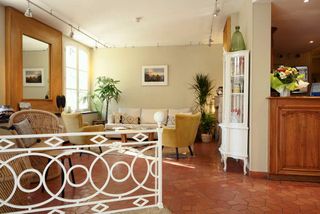 Cezanne Hotel