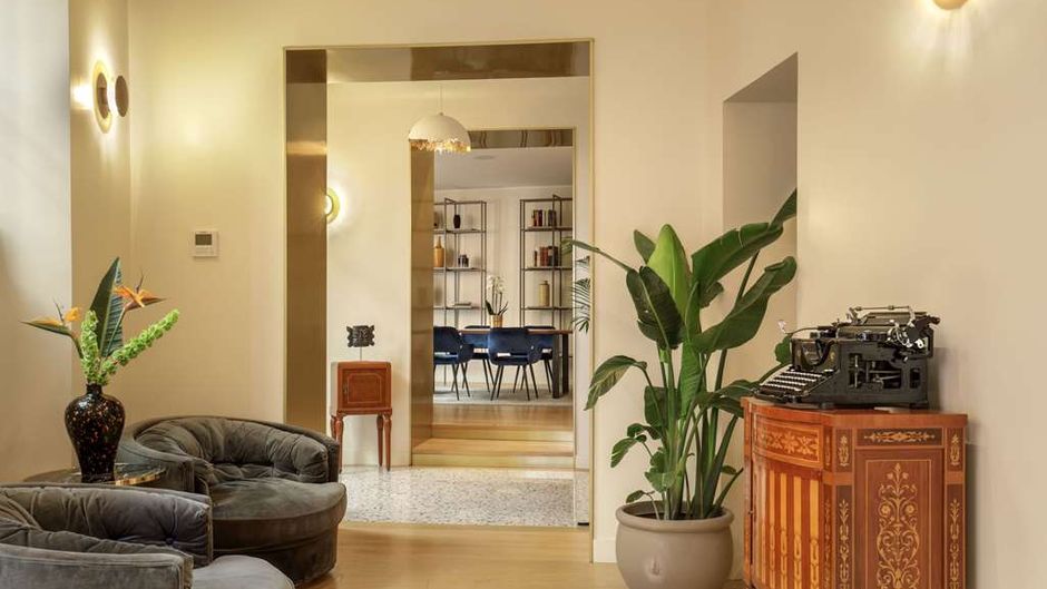 9Hotel Cesari Lobby
