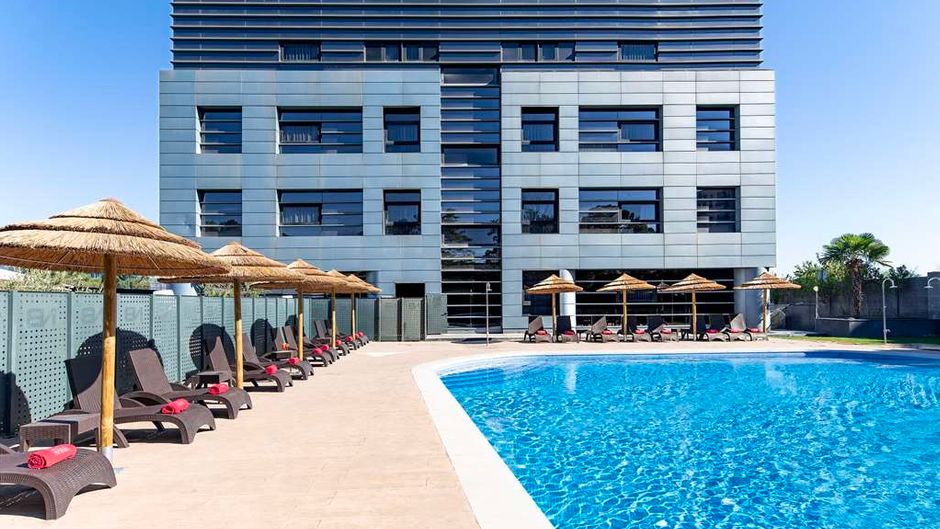 Hotel Nuevo Boston Pool