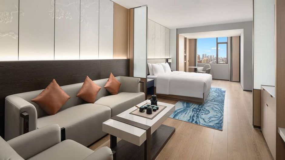 Ramada Encore by Wyndham Dongg Room