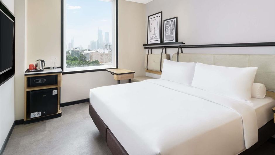 ibis Jakarta Raden Saleh Room