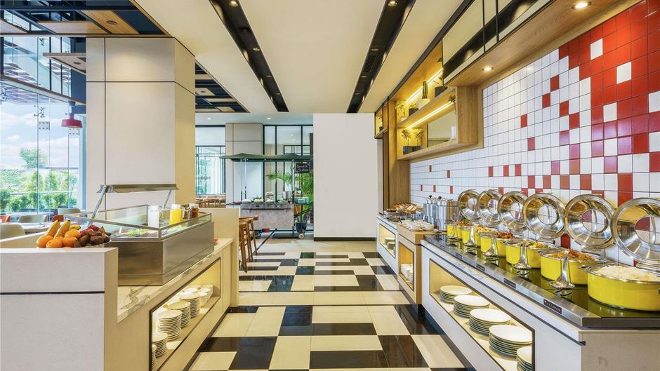 ibis Jakarta Raden Saleh Restaurant