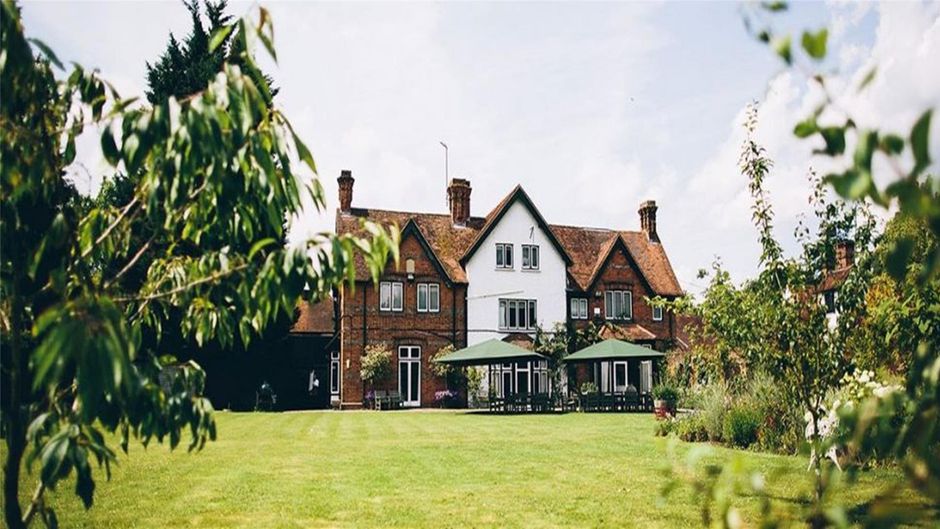 The Olde Bell, BW Signature Collection Exterior