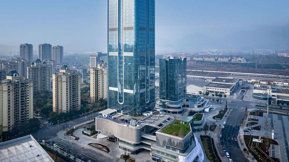 HOJO China Communications Construction Exterior