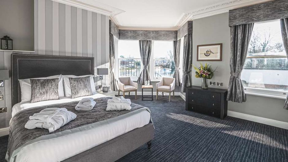 The Thames Riviera-Sure Hotel Coll by BW Room
