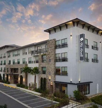 The Knoll Hotel, Tapestry by Hilton